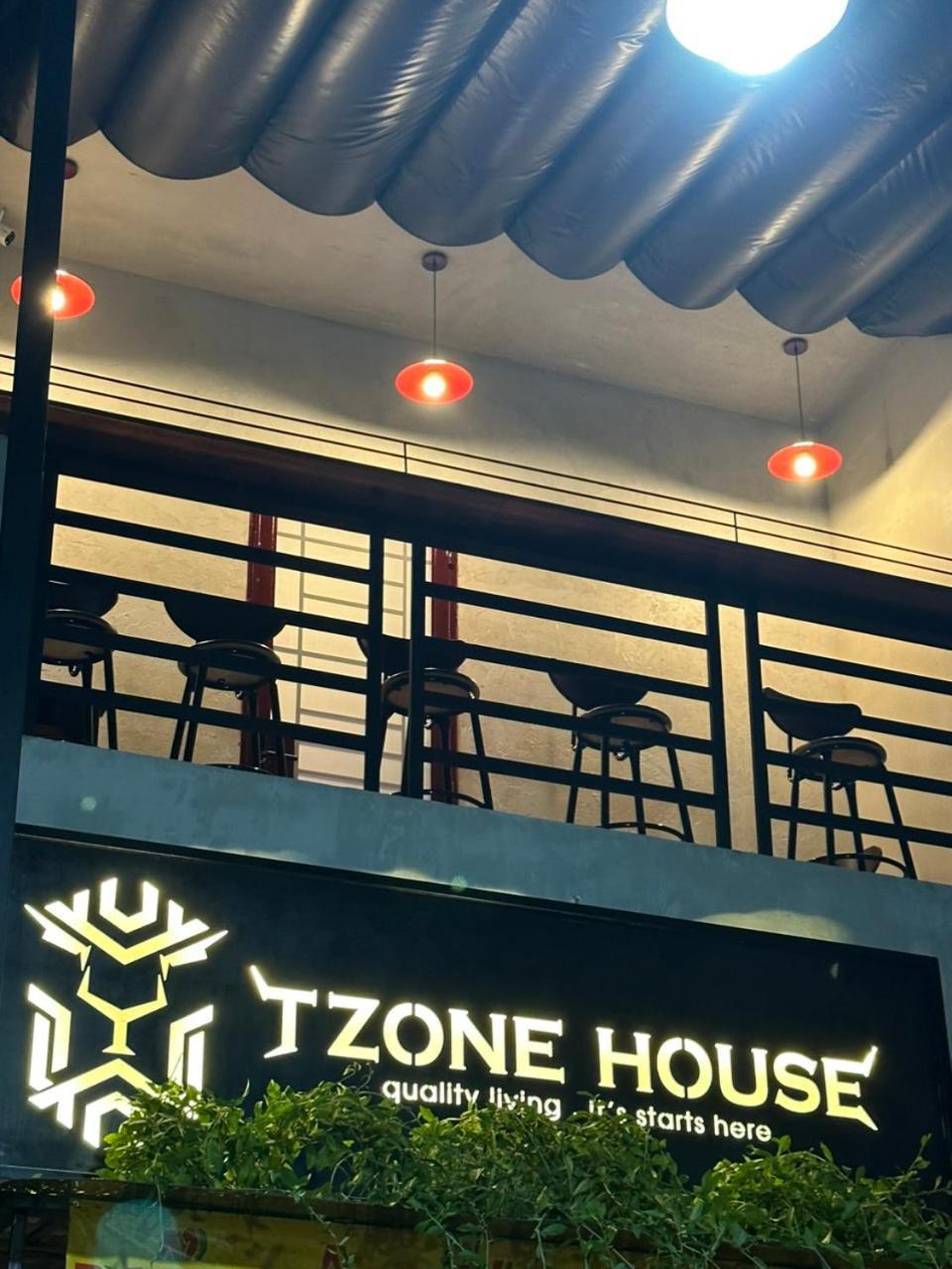 T Zone Hostel - Quiet Place, Near China Town,Ho Thi Ky Street Food,Cafe,Beer Хошимин Экстерьер фото